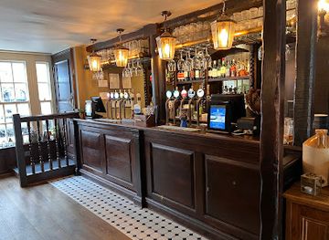 jersey/st-helier-waterfront/bar/the-cock-bottle