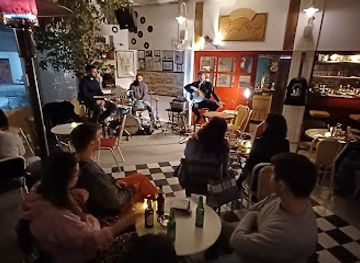 cyprus/limassol/bar/souvenir-bar-limassol