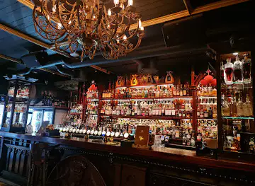 Dr. Jekyll’s Pub