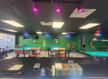 oklahoma/chickasaw-country/bar/ryans-sports-bar-and-grill