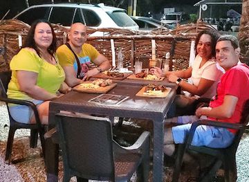 dominican-republic/samana-peninsula/bar/reyenao-beach-alley-food-truck-y-bar