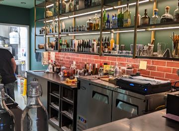 canada/kingston-and-the-islands/bar/miss-bao-restaurant-cocktail-bar