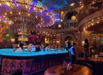 vietnam/da-nang/bar/karma-lounge-da-nang