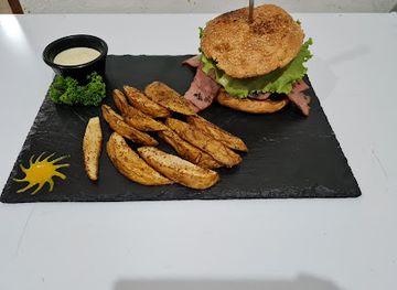 costa-rica/cahuita-national-park/bar/splash-bar-y-restaurante-comida-tipica-y-pizza