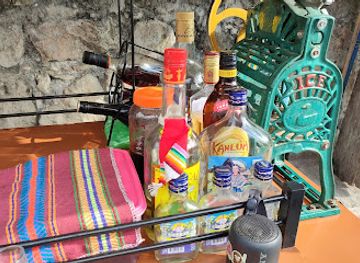 guatemala/panajachel/bar/cocobolo