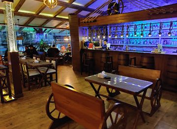 nepal/pokhara/bar/dunga-restro-lounge-bar