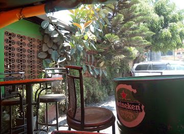 kenya/kerio-valley/bar/harry-s-tavern-pub