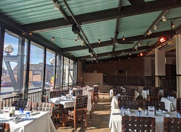 maryland/annapolis-waterfront/bar/latitude-38-waterfront-dining