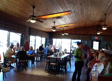 Cracker's Bar & Grill