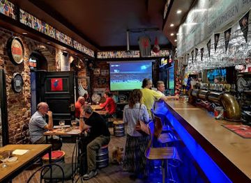 poland/warsaw/old-town/bar/belgian-elephant-pub