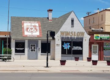 arizona/winslow/bar/falcon-restaurant-lounge