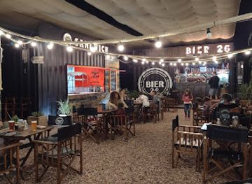 argentina/san-rafael/bar/bier-26-cerveceria-cocteleria-patio-de-comidas