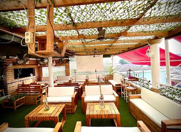 angola/uige/bar/tudilu-royal-lounge-bar