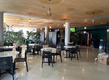 ethiopia/addis-ababa/arat-kilo/bar/mountain-sport-bar-and-lounge