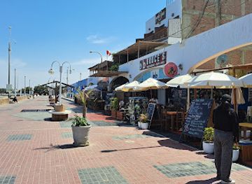 peru/paracas-national-reserve/bar/bruces-restobar-paracas