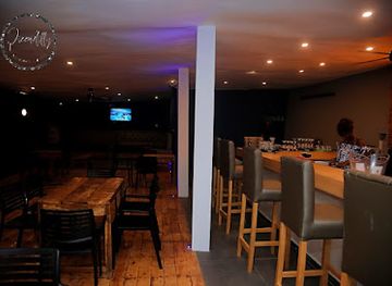 cote-d-ivoire/abidjan/bar/la-rue-des-bars