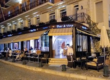 france/french-riviera/bar/wine-pier