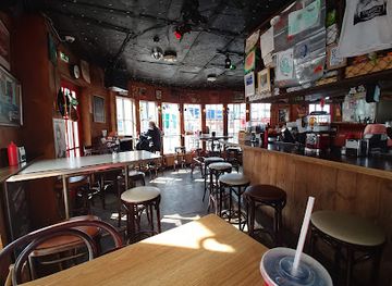 iceland/western-region/bar/slippbarinn