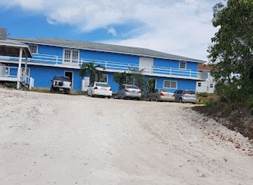 the-bahamas/cat-island/bar/dis-we-place