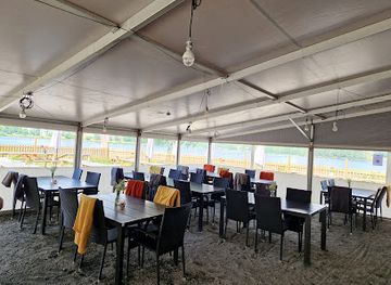 sweden/halsingland/bar/matsas-food-truck