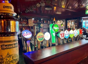 ireland/county-kilkenny/bar/tynan-s-bridge-house-bar