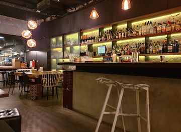 singapore/ang-mo-kio/bar/tess-bar-kitchen-singapore