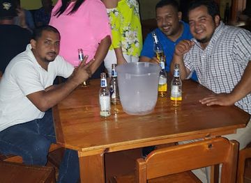 honduras/comayagua-valley/bar/sangrias