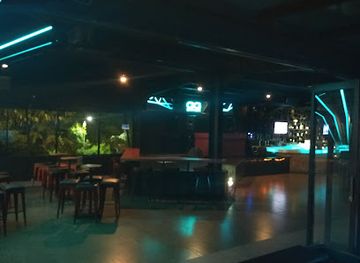 indonesia/lampung/bar/the-edge-dining-lounge