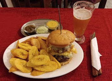 bolivia/yungas-road/bar/pub-don-vito