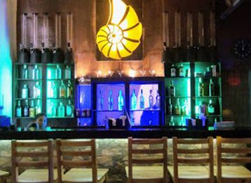 philippines/chocolate-hills/bar/spindrift-restobar-lite-port