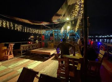 tanzania/stone-town/bar/polos-zanzibar