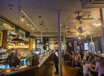 united-kingdom/london/camden-town/bar/bucks-head