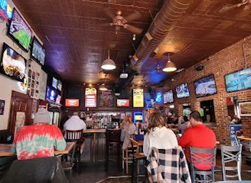 kansas/wichita/old-town/bar/emerson-biggins