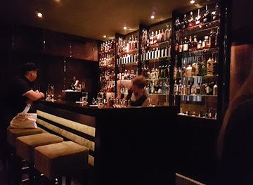 Le Lion • Bar de Paris