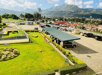 tanzania/mahale-mountains/bar/level-8-rooftop-bar