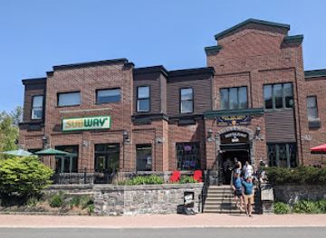 new-york/lake-placid/bar/sol-de-oro-sports-bar-and-grill