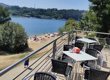 portugal/douro-valley/bar/dour-art