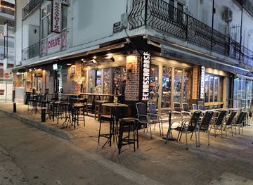 greece/western-macedonia/bar/crossroads-bar