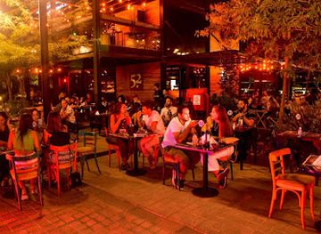 argentina/mendoza/chacras-de-coria/bar/brewhouse-chacras-park