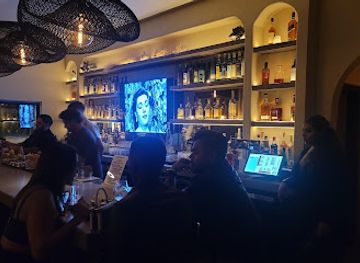 california/palm-springs/old-las-palmas/bar/alana-bar-tapas