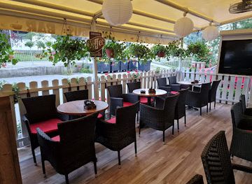 Janc Urška s.p. bambus bar