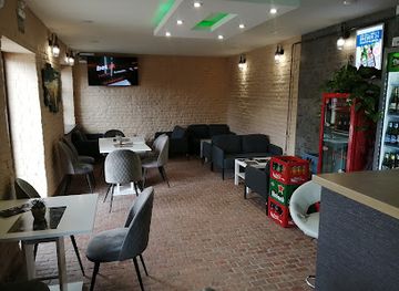 hungary/southern-great-plain/bar/bomber-pub-kecskemet