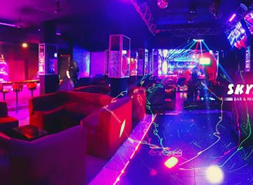 senegal/dakar/plateau/bar/sky-net-bar