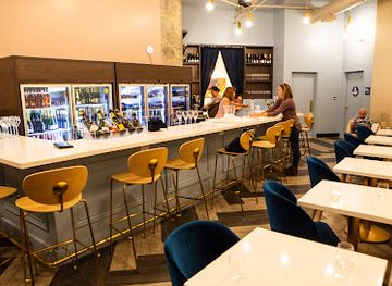 california/sacramento/downtown-sacramento/bar/fizz-champagne-bubbles-bar