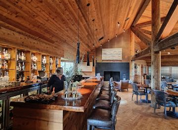 california/big-sur/bar/the-sur-house
