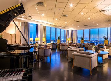 poland/szczecin-lagoon/bar/copernicus-club