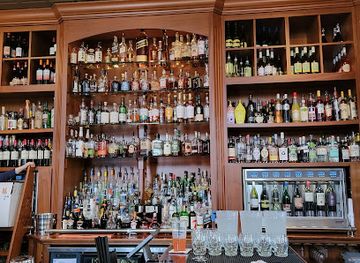 oklahoma/gloss-mountain-state-park/bar/zannotti-s-wine-bar