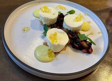 vermont/mount-equinox/bar/chop-house