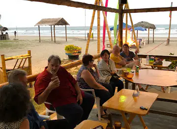 TUCAN BAR, Olon