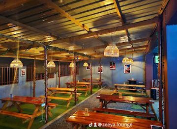 malawi/viphya-mountains/bar/zeeya-lounge-and-restaurant
